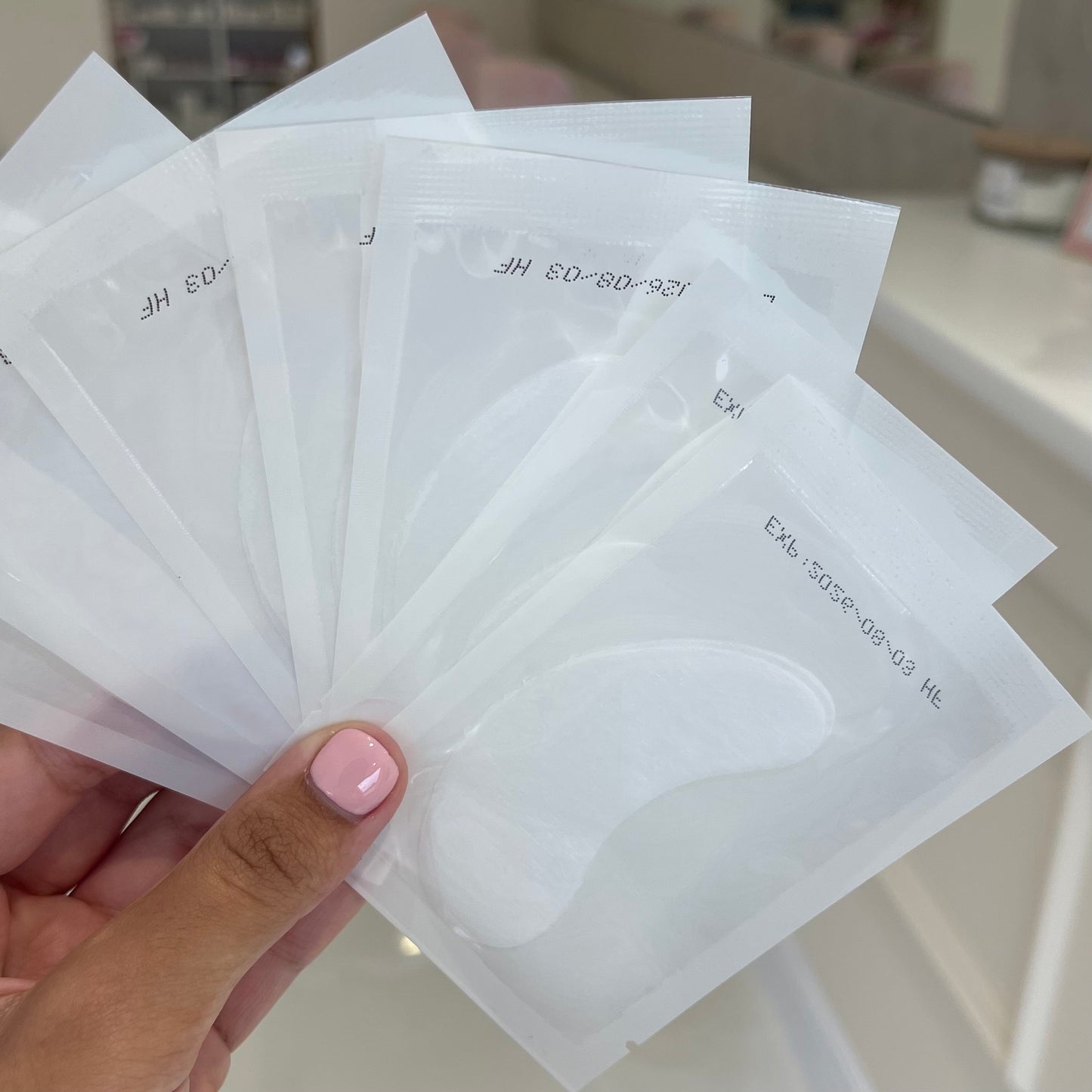 Undereye pads